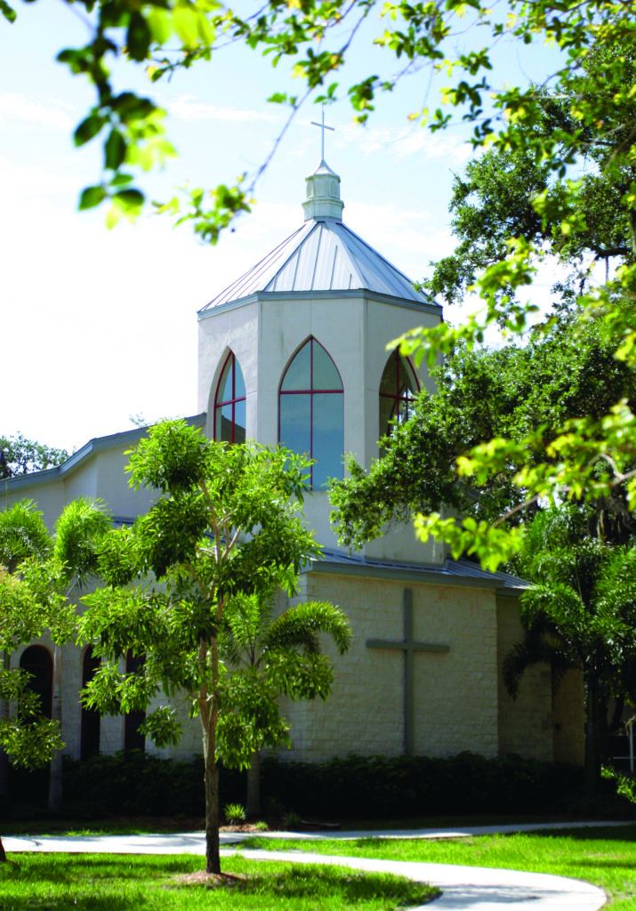 Cardinal Mooney Catholic High School: Sarasota Private School